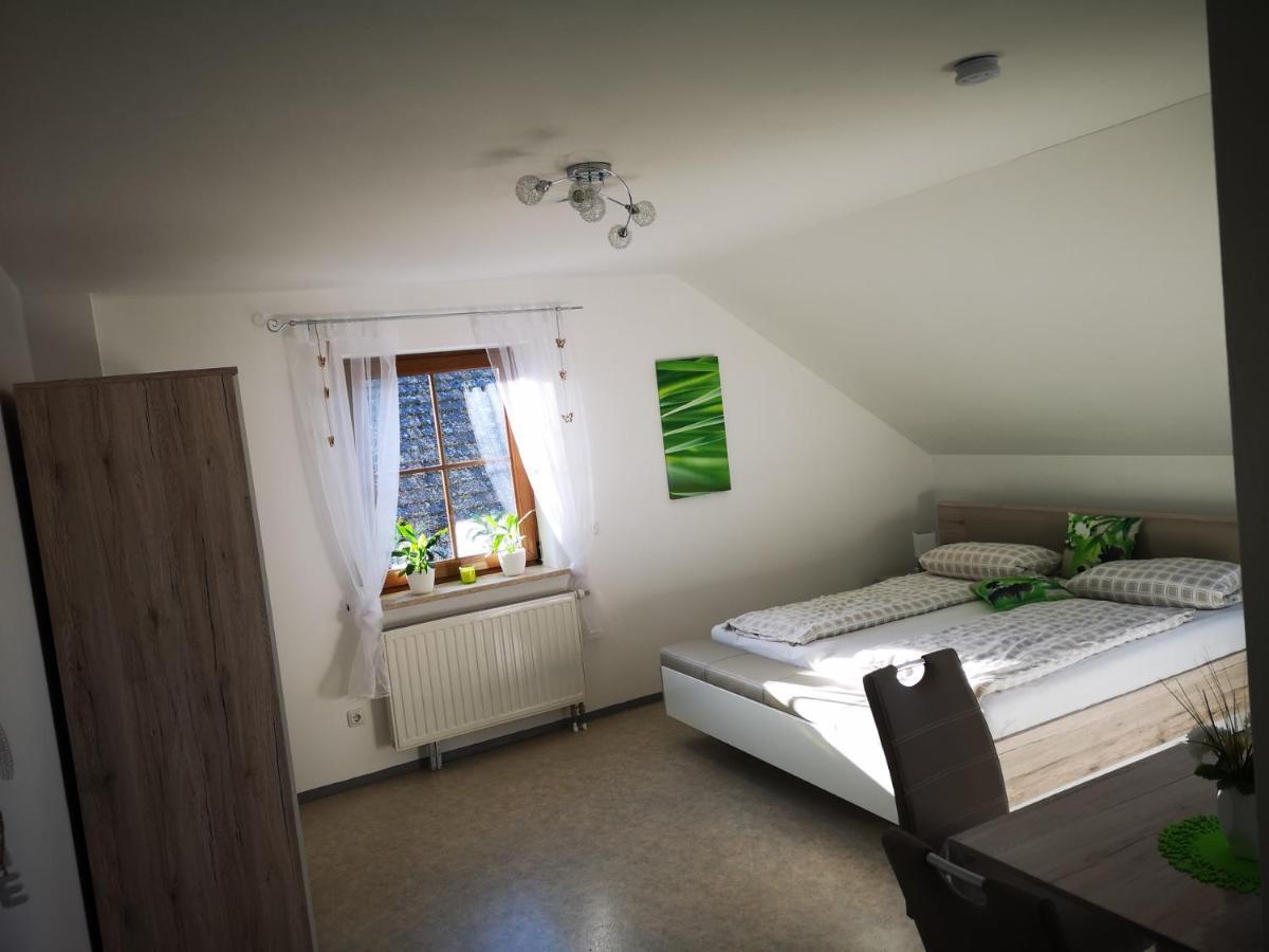 Angeln Am Regen - Angelhof Posl Apartment Nittenau Bagian luar foto